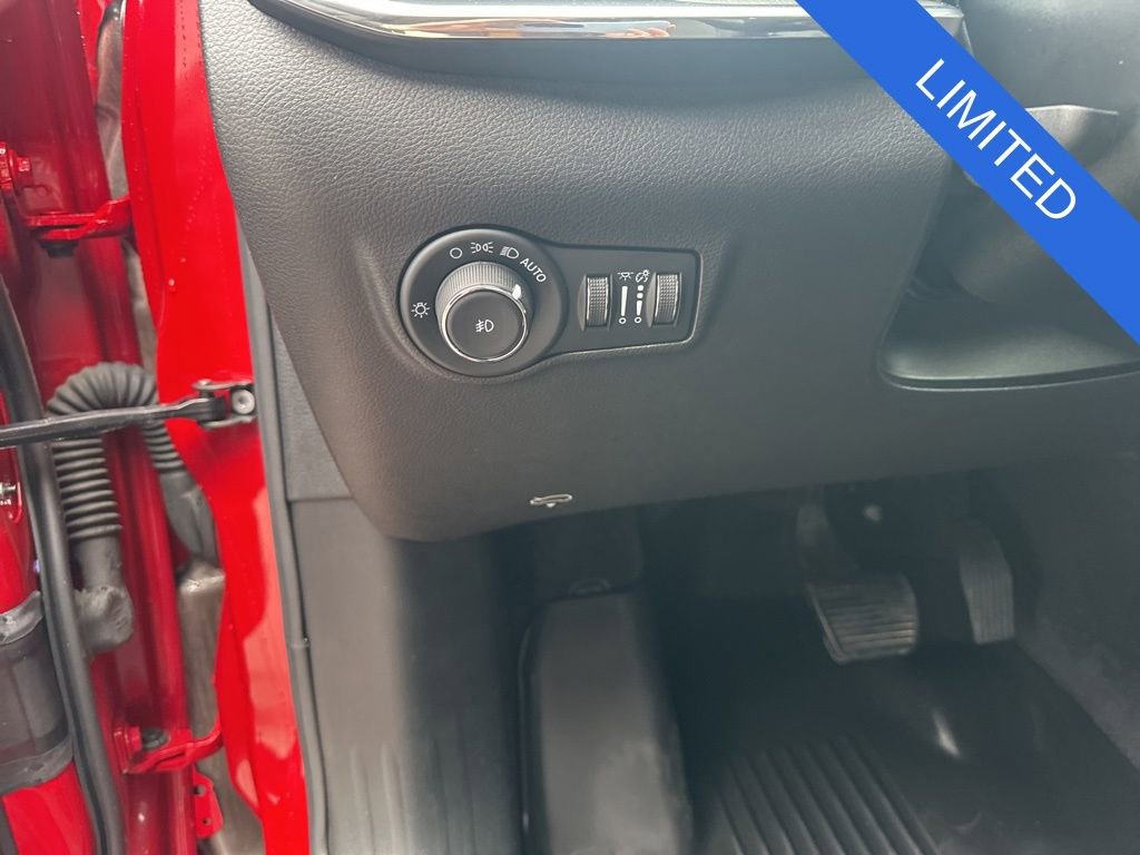 Used 2023 Jeep Compass Limited AWD/4WD image 11