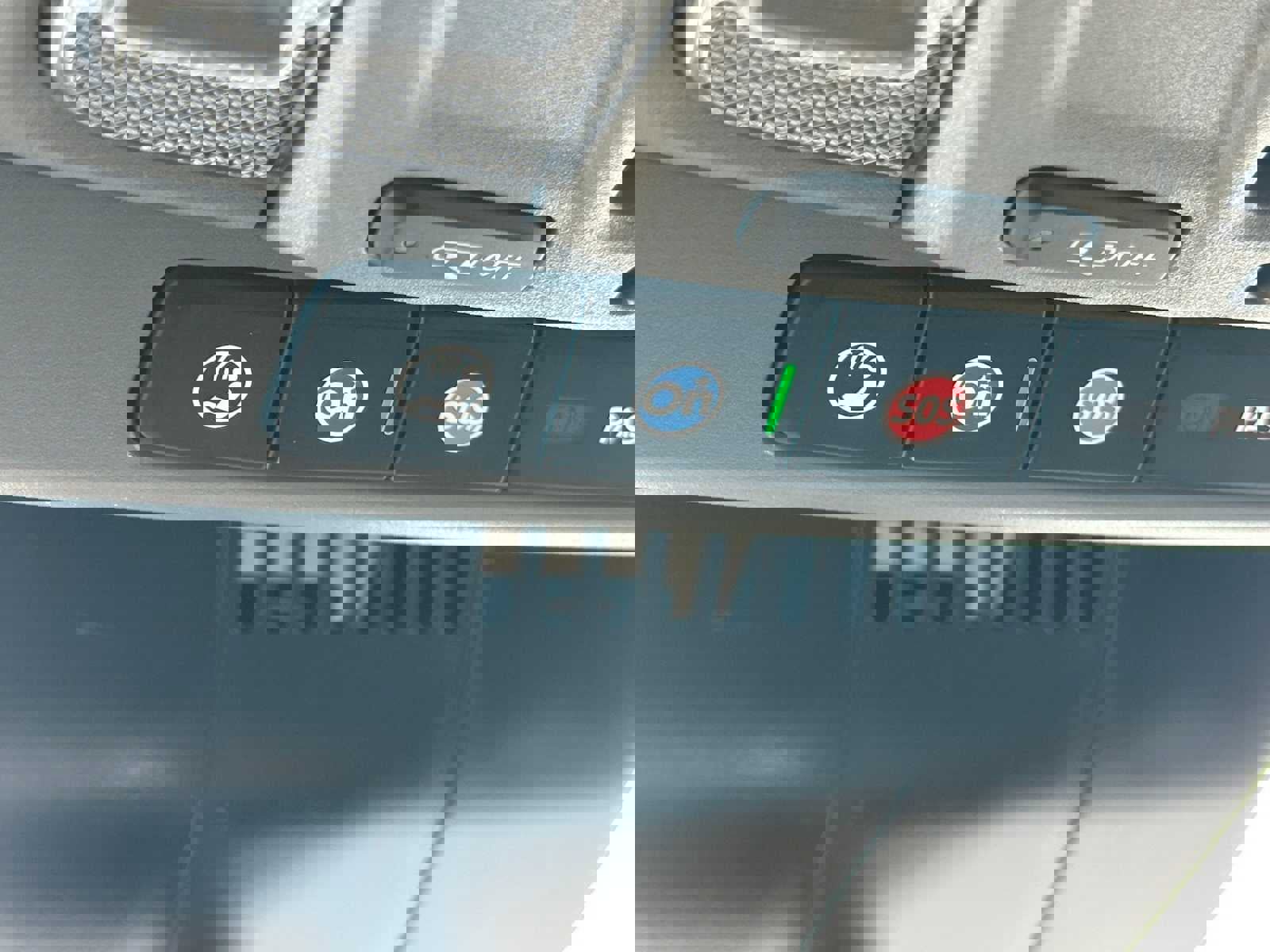 New 2025 GMC Sierra 2500 SLE w/ Preferred Package image 33