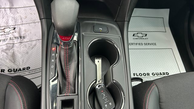 Certified 2022 Chevrolet Equinox RS w/ LPO, Floor Liner Package image 33