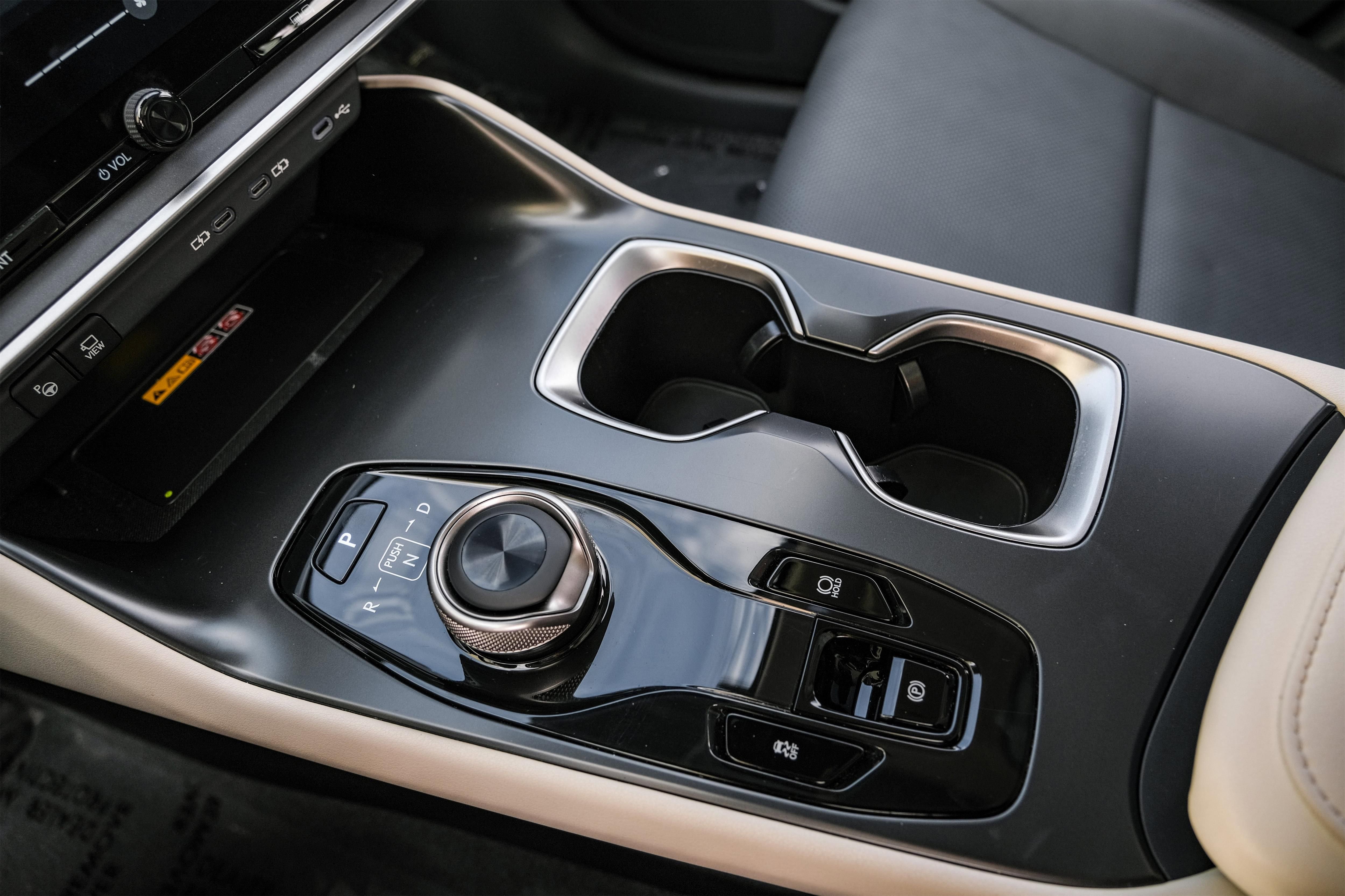 Used 2023 Lexus RZ 450e Premium w/ Technology Package image 24