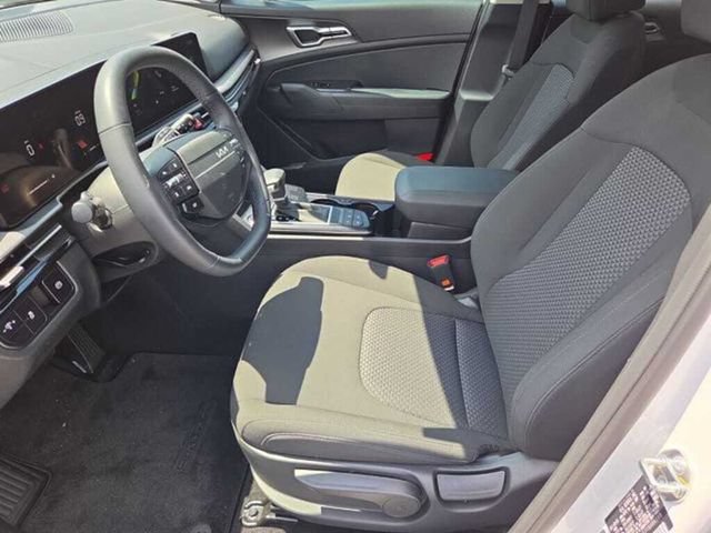 Certified 2026 Kia Sportage LX AWD/4WD image 6