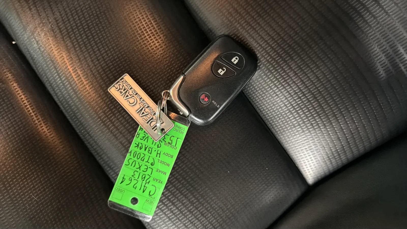 Used 2013 Lexus CT 200h w/ Premium Pkg w/Navigation FWD image 30