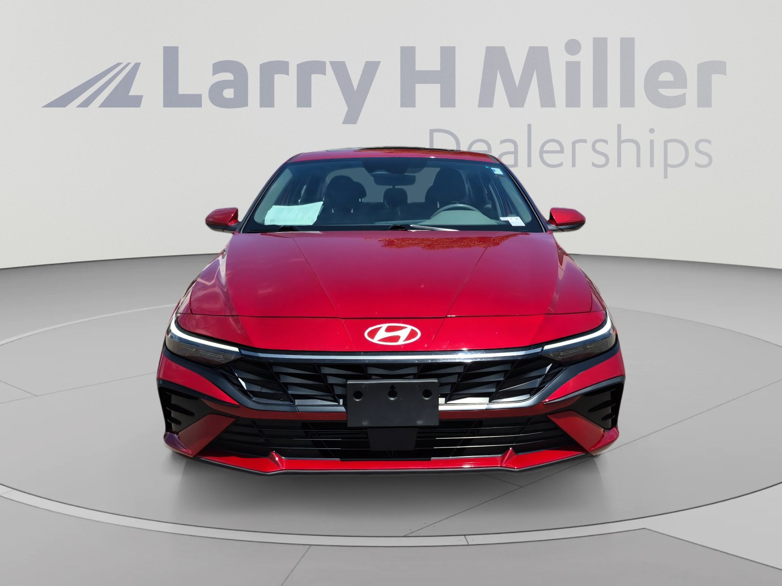 Used 2025 Hyundai Elantra SEL FWD image 8