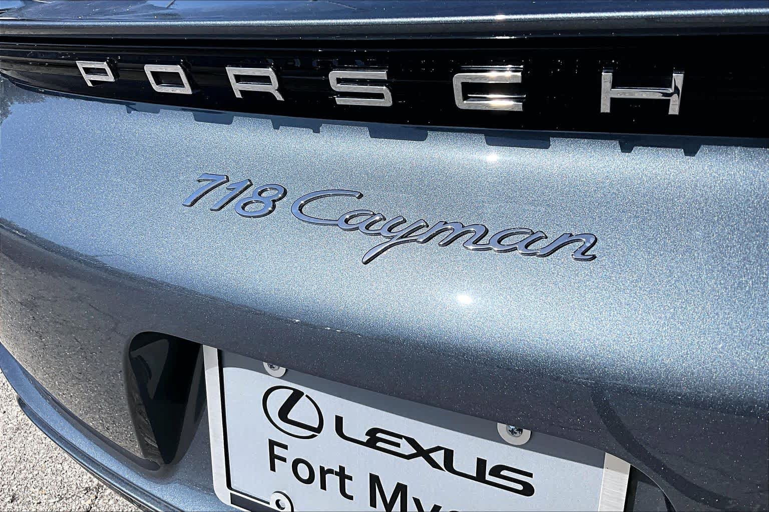 Used 2025 Porsche 718 Cayman RWD image 10