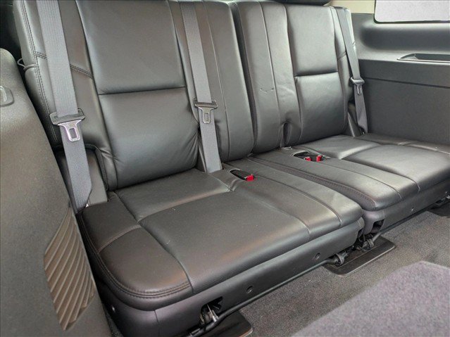 Used 2007 Cadillac Escalade AWD w/ Information Package image 22