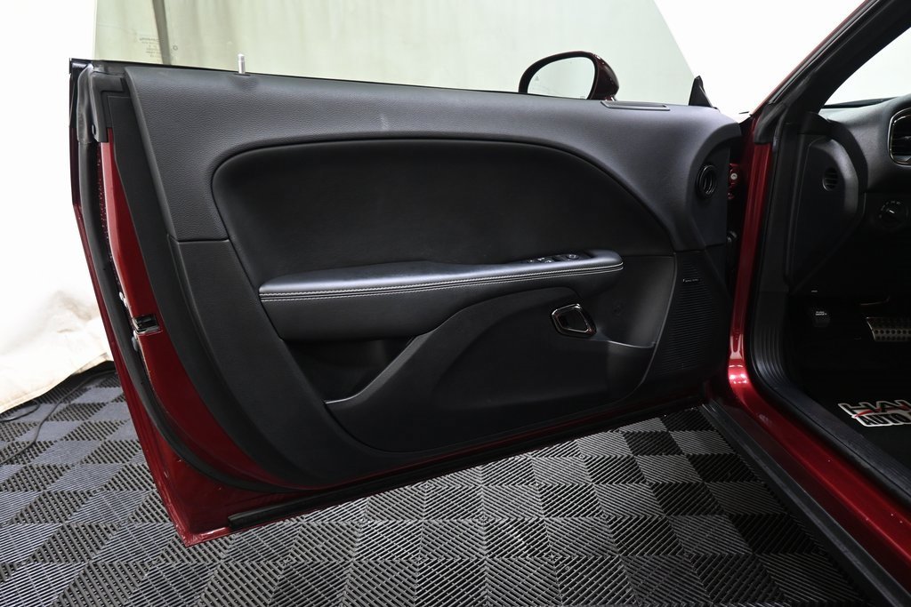 Used 2017 Dodge Challenger SRT Hellcat image 22