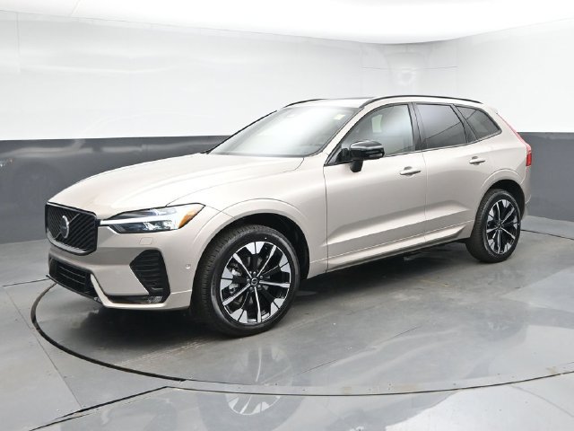 New 2026 Volvo XC60 B5 Plus w/ Protection Package Premier AWD/4WD image 4
