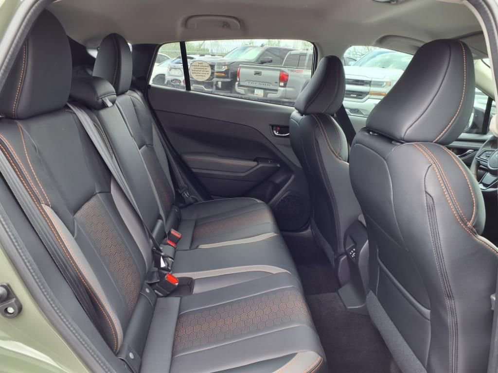 New 2025 Subaru Crosstrek 2.5i Limited w/ Popular Package #3A image 16