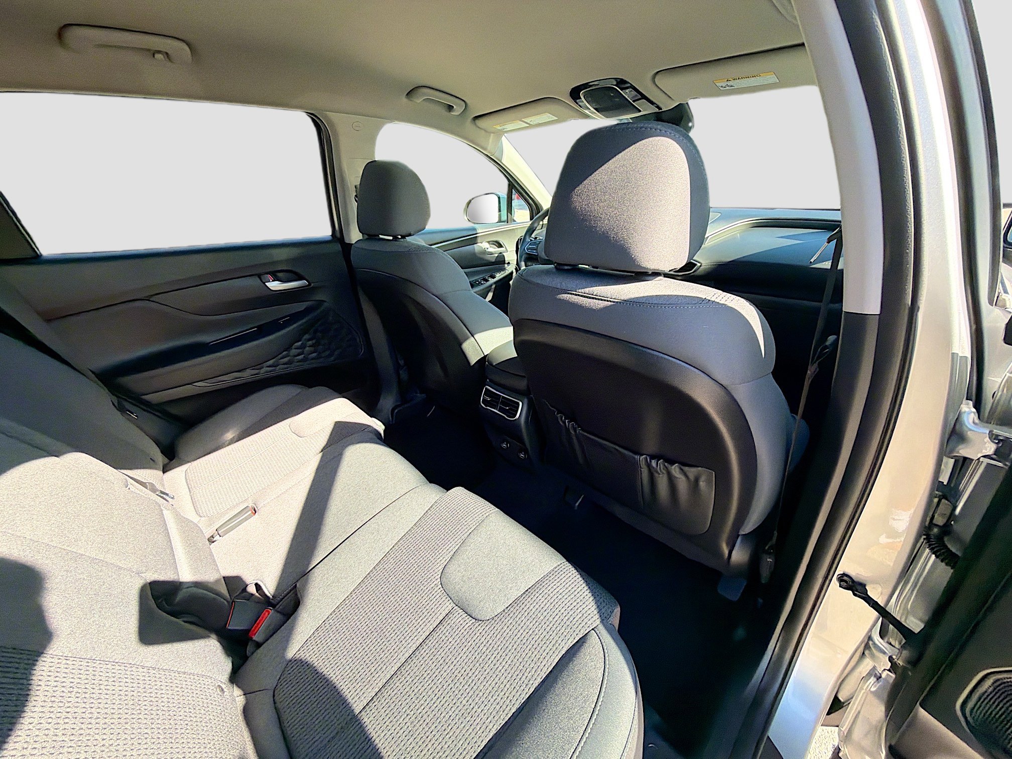 Used 2023 Hyundai Santa Fe SE image 27