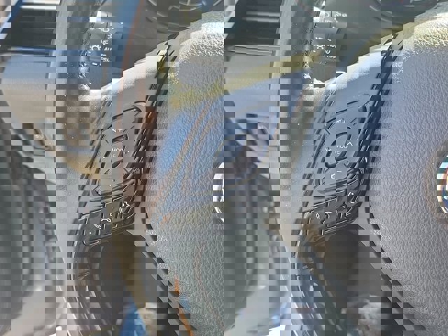 Used 2019 Toyota C-HR Limited image 23