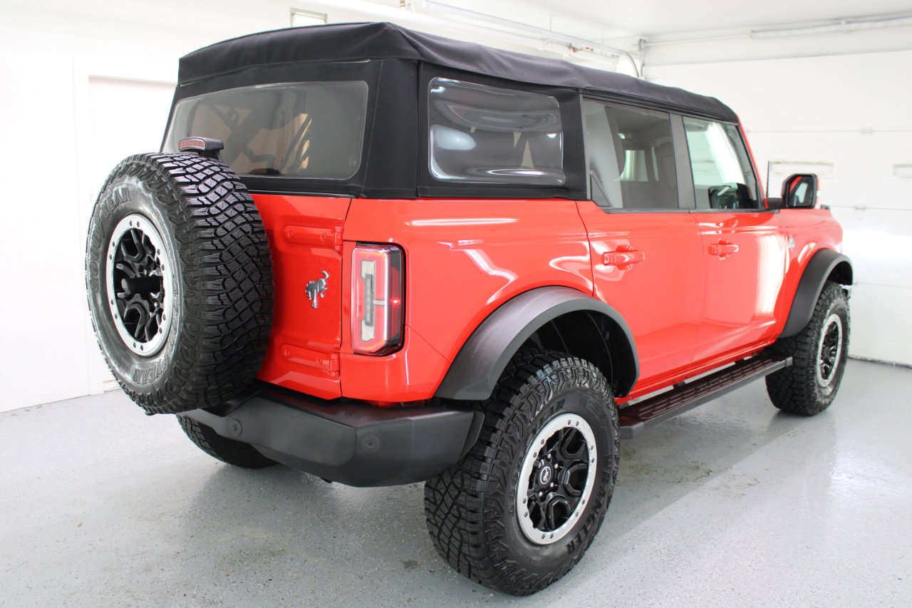Used 2021 Ford Bronco Outer Banks w/ Sasquatch Package image 9