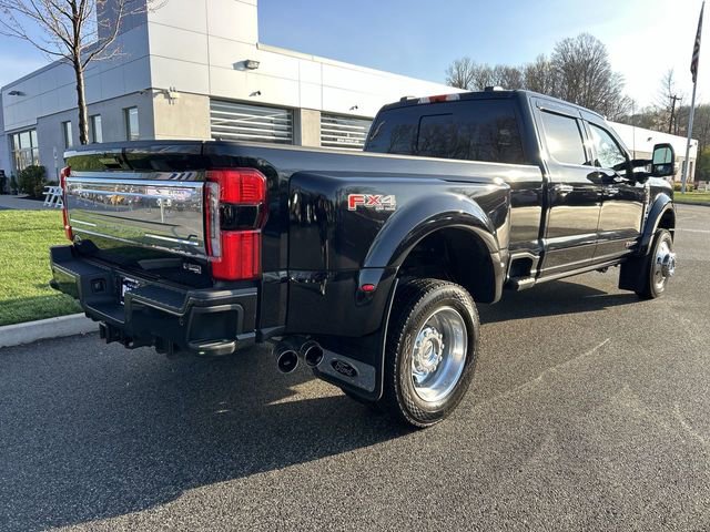 Used 2024 Ford F450 Platinum w/ FX4 Off-Road Package image 8