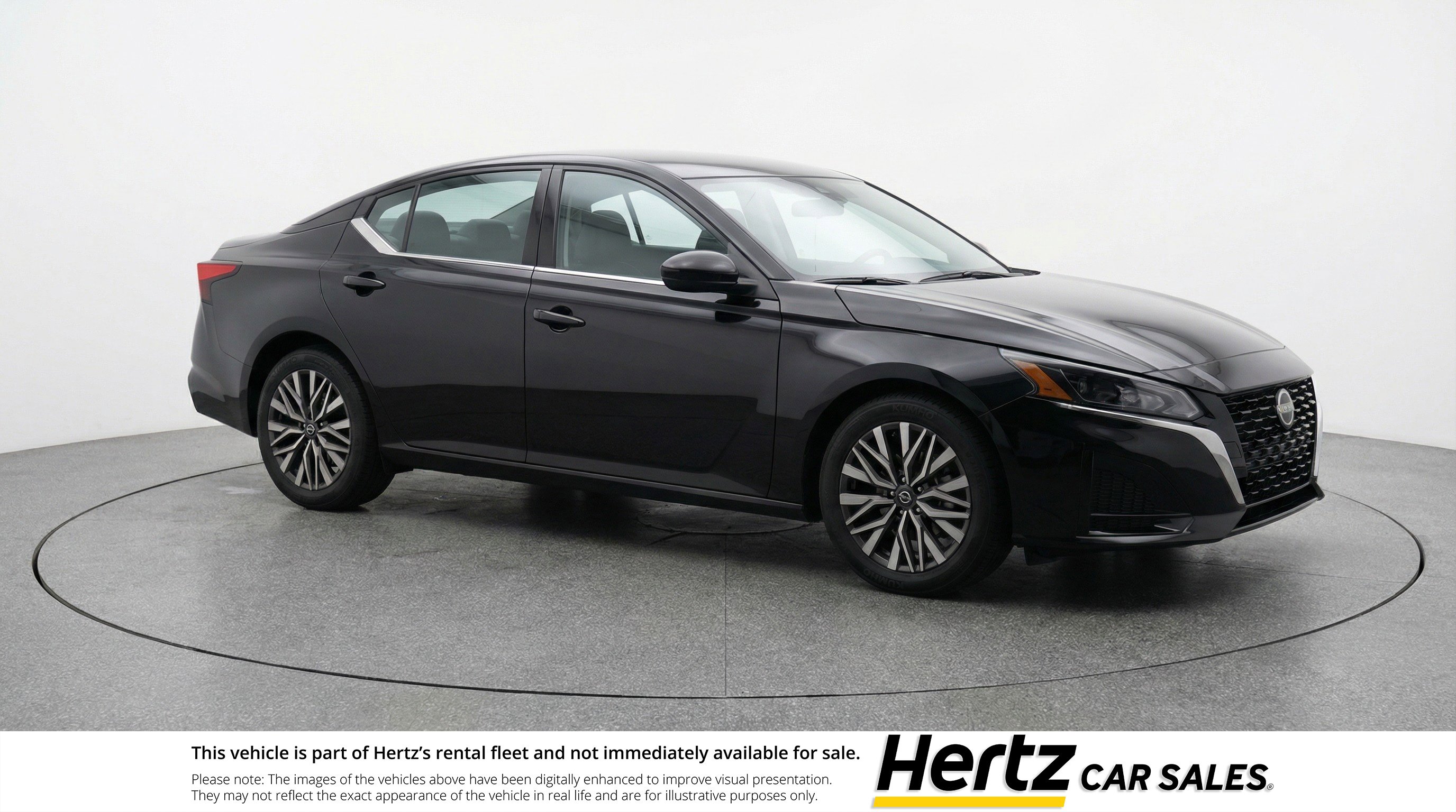 Used 2025 Nissan Altima 2.5 SV FWD image 1