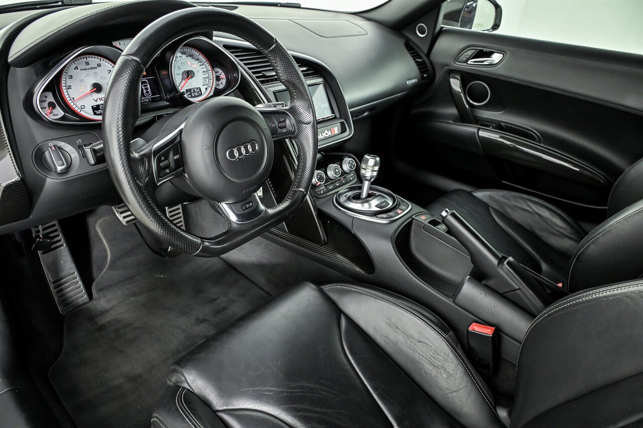 Used 2012 Audi R8 V10 AWD/4WD image 16