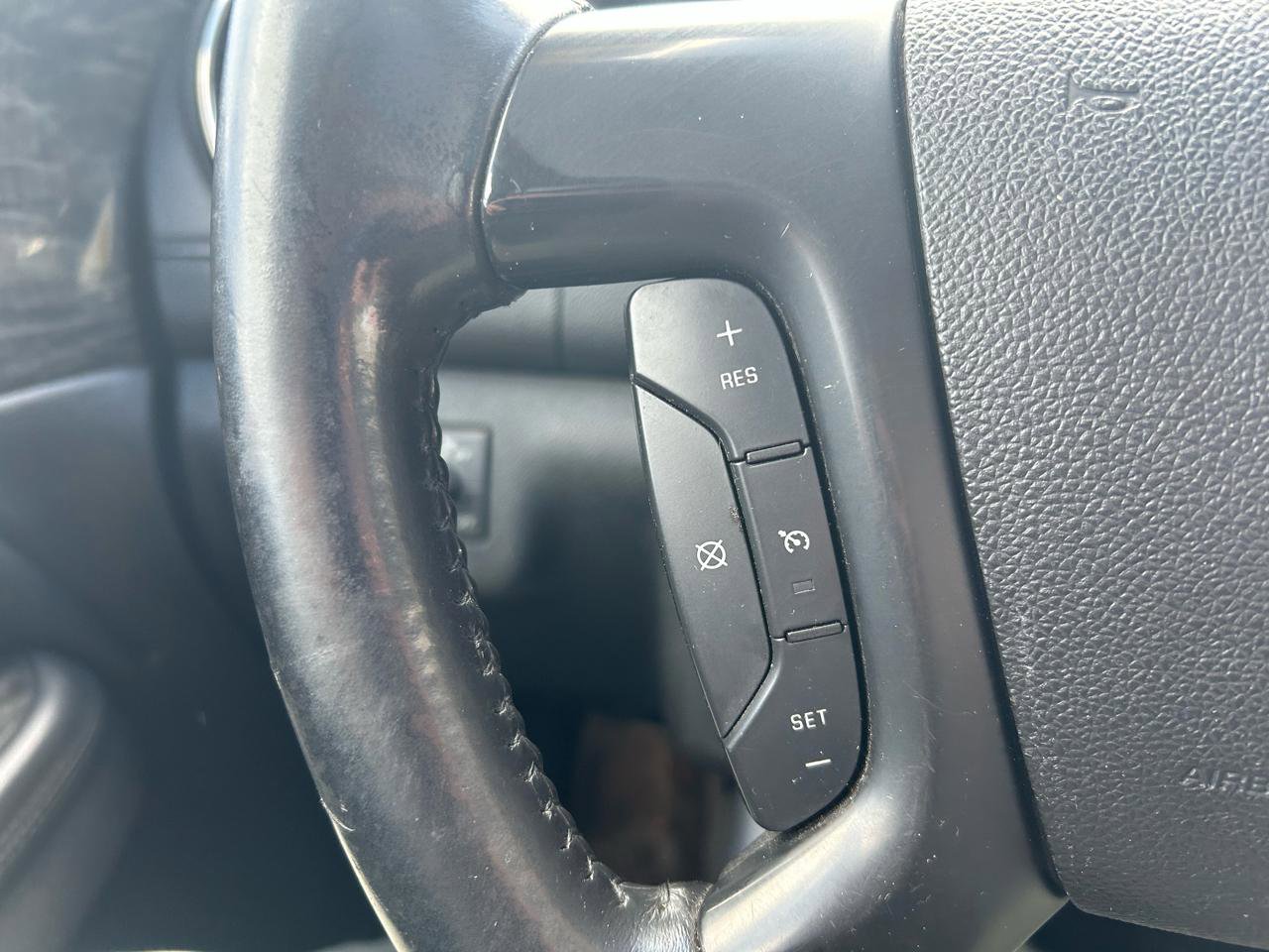 Used 2014 Buick Enclave Leather AWD/4WD image 20