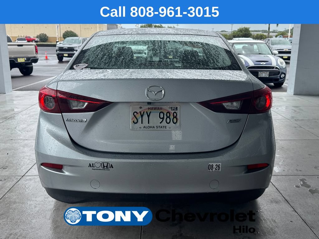 Used 2017 MAZDA MAZDA3 Touring FWD image 4