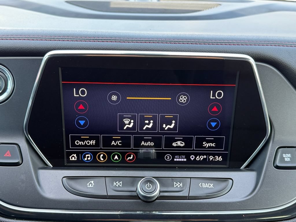 Used 2020 Chevrolet Blazer RS w/ LPO, Floor Liner Package FWD image 16