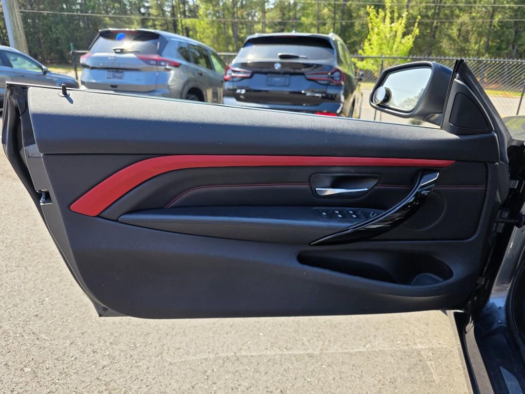 Used 2014 BMW 428i xDrive Convertible image 10