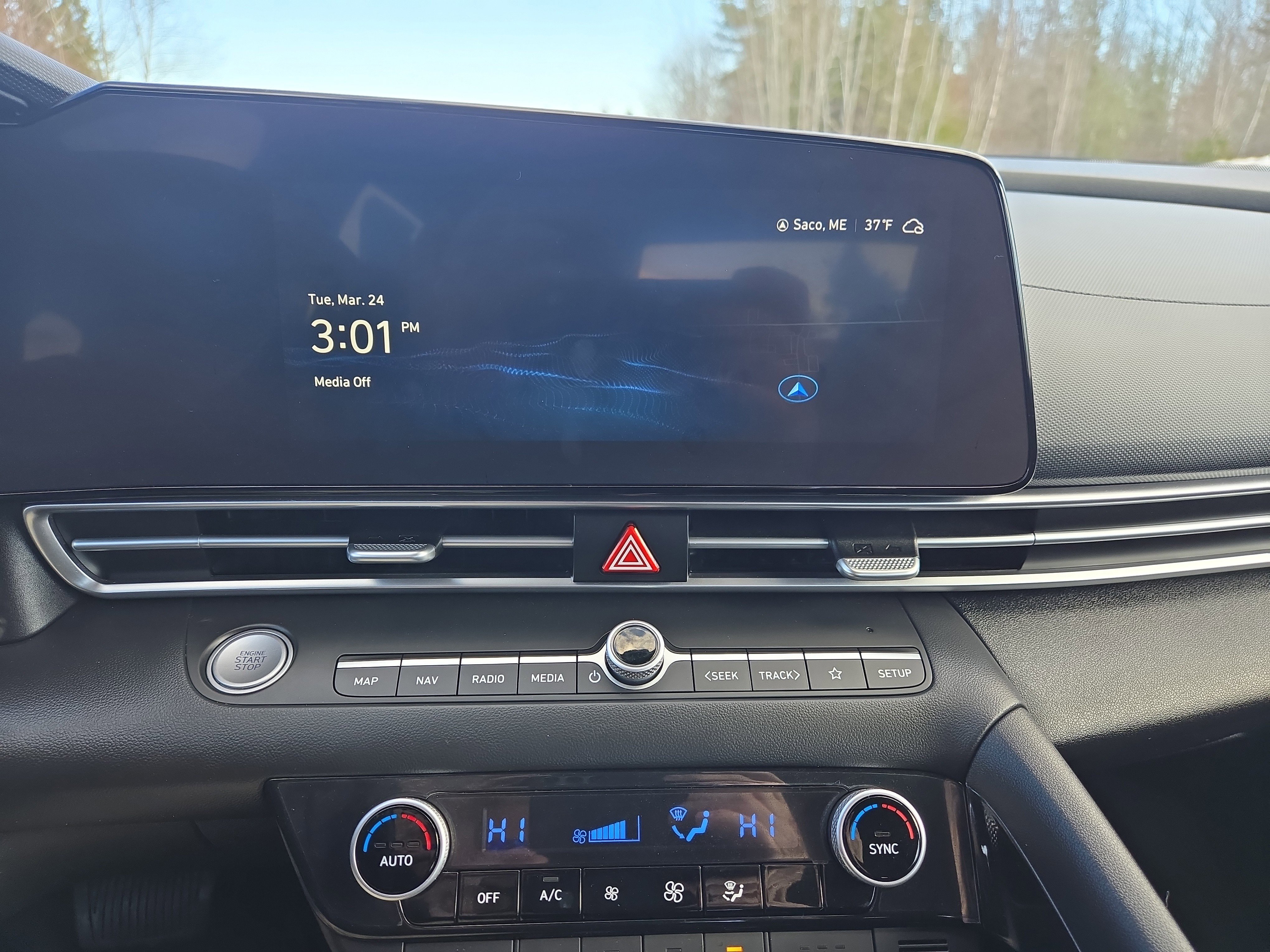 Used 2023 Hyundai Elantra SEL w/ Convenience Package image 25