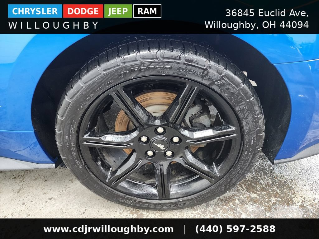 Used 2019 Ford Mustang GT w/ Black Accent Package RWD image 34