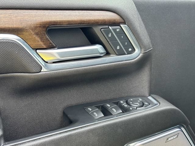 Used 2024 Chevrolet Silverado 3500 High Country w/ High Country Premium Package AWD/4WD image 28