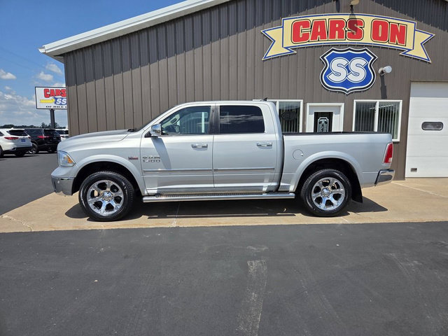 Used 2017 RAM 1500 Laramie w/ Convenience Group AWD/4WD image 47