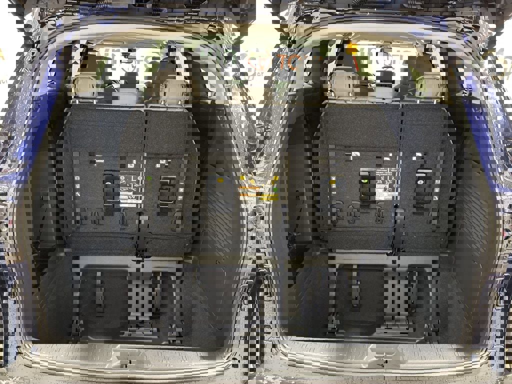 New 2026 Toyota Sienna LE image 18