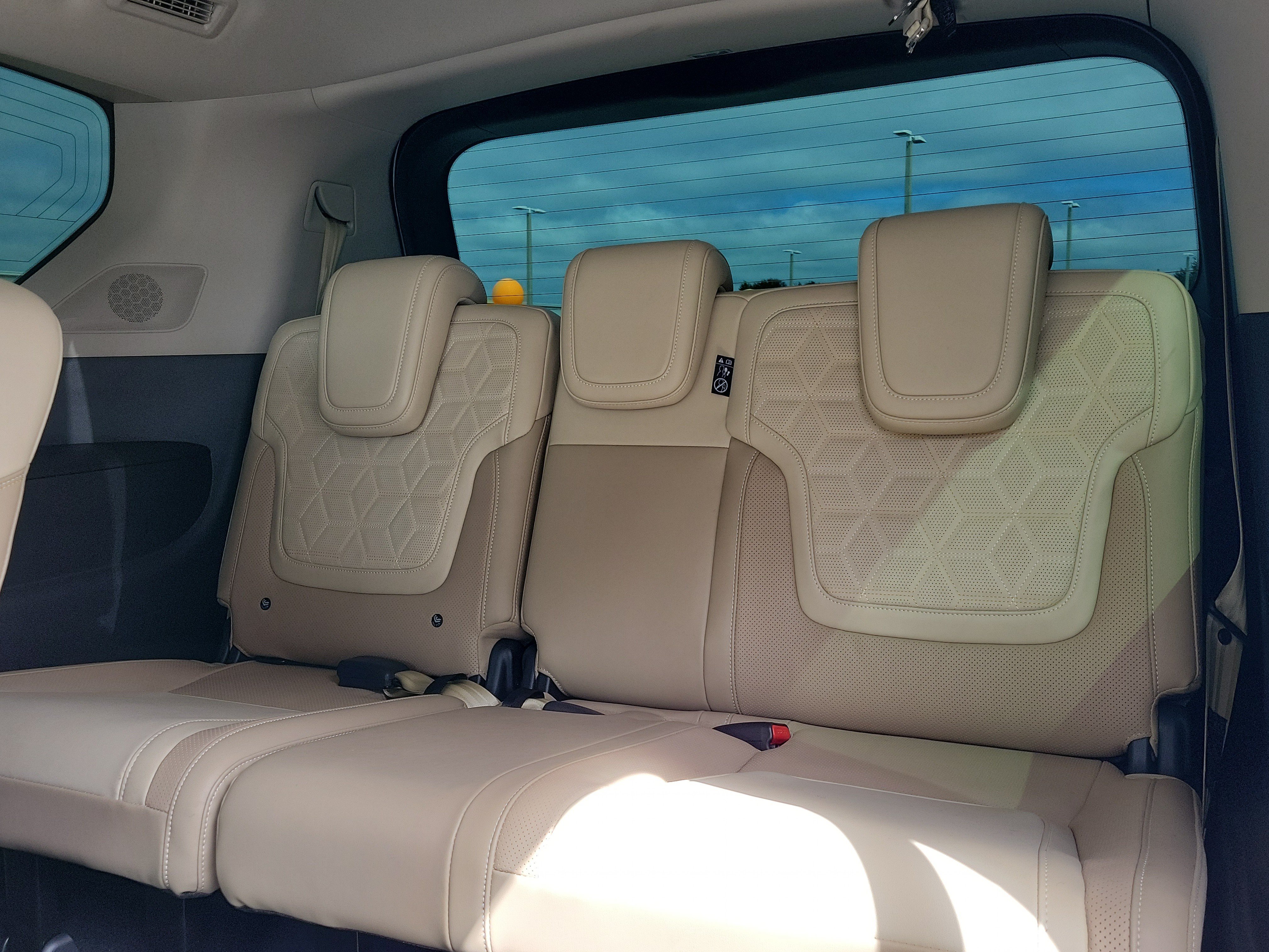 Used 2026 Nissan Armada Platinum w/ Convenience Package RWD image 12