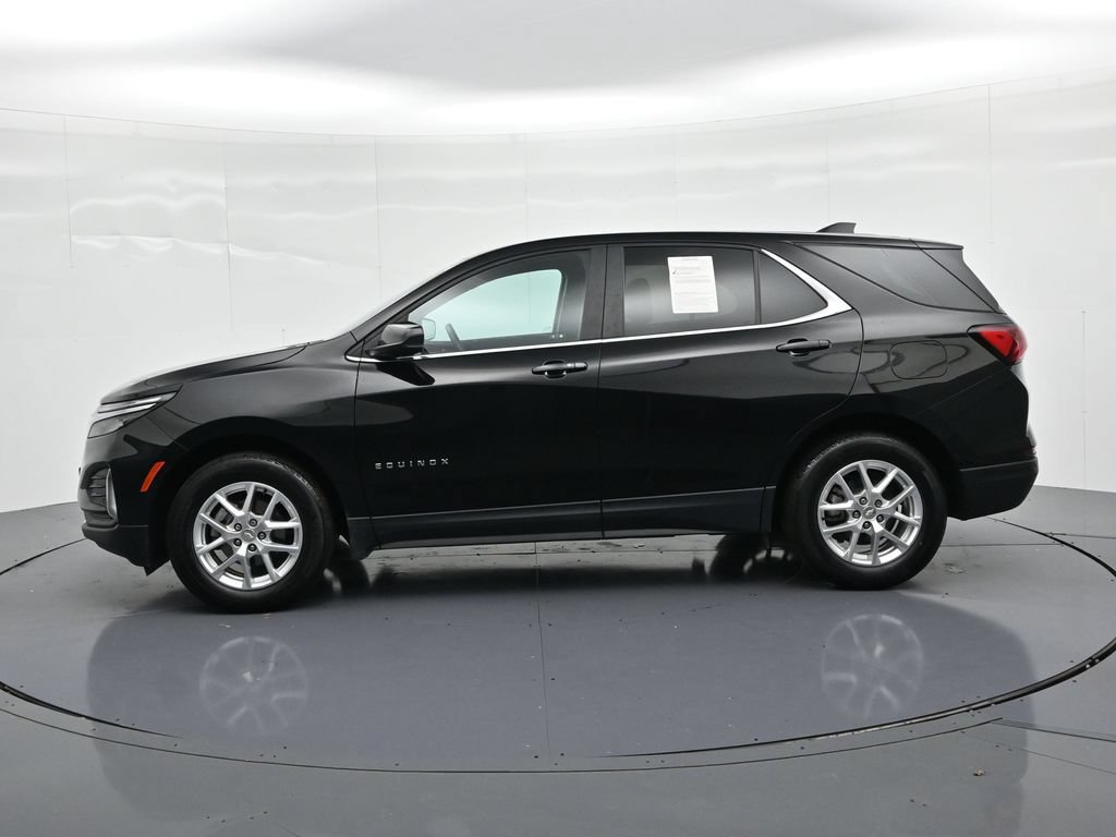 Used 2024 Chevrolet Equinox LT w/ LPO, Floor Liner Package FWD image 9