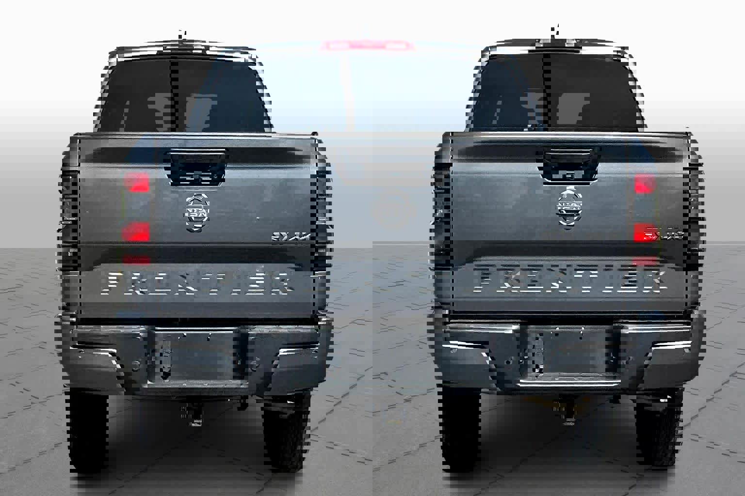 Used 2023 Nissan Frontier SV w/ Technology Package image 5