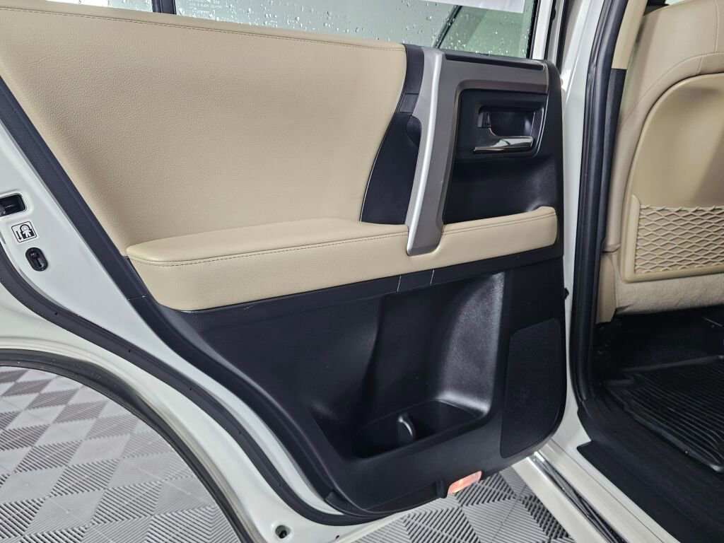 Used 2023 Toyota 4Runner Limited image 33