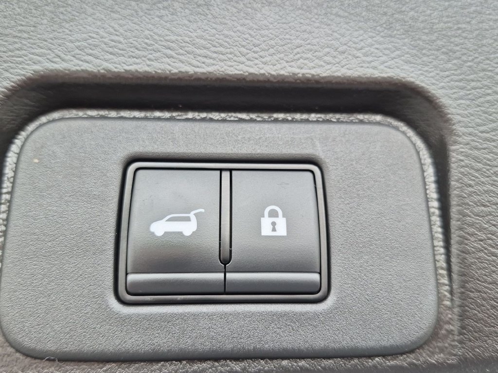 Used 2023 Nissan Rogue SV w/ SV Premium B Package AWD/4WD image 27