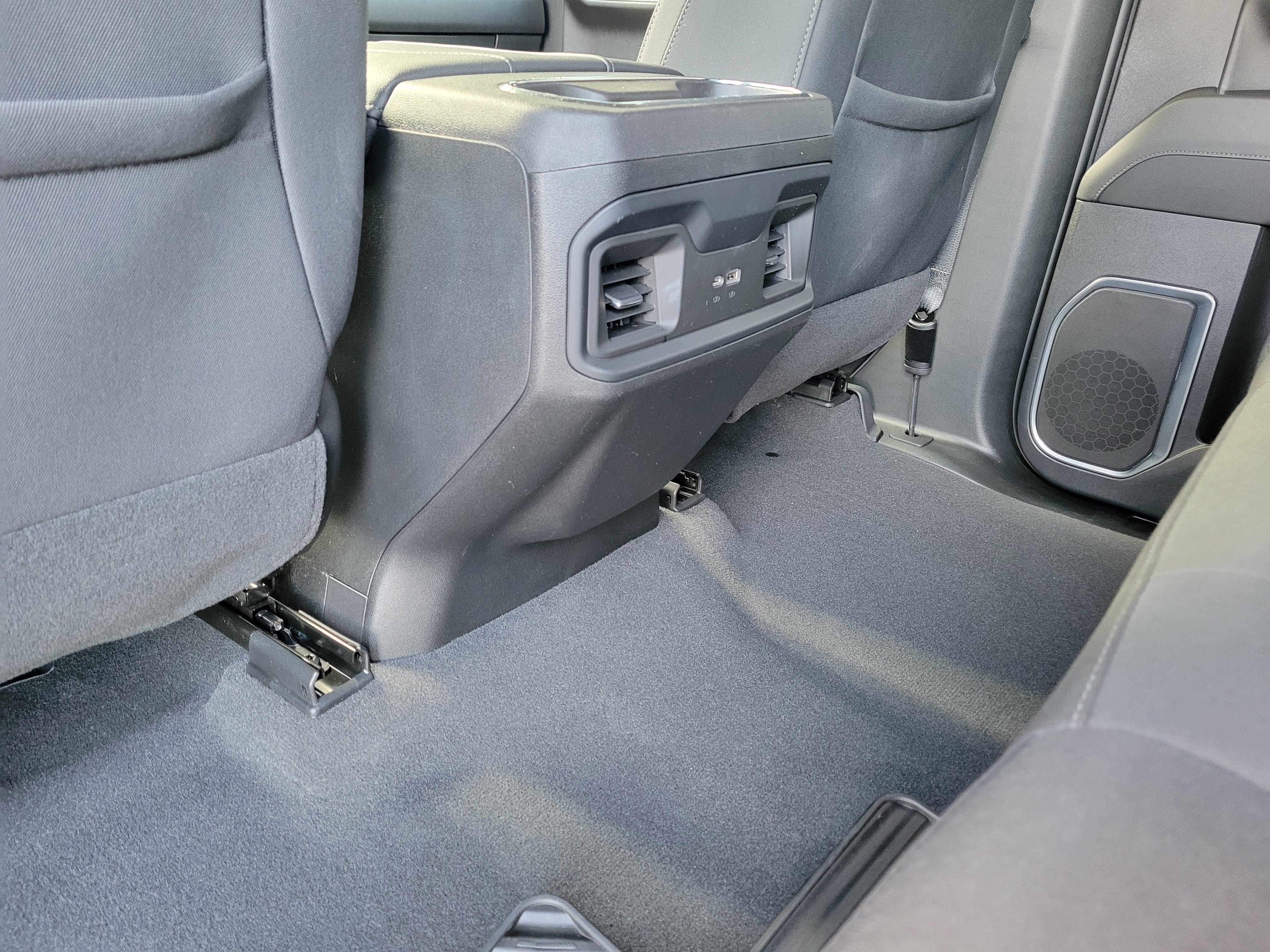 Certified 2023 Chevrolet Silverado 1500 RST RWD image 33