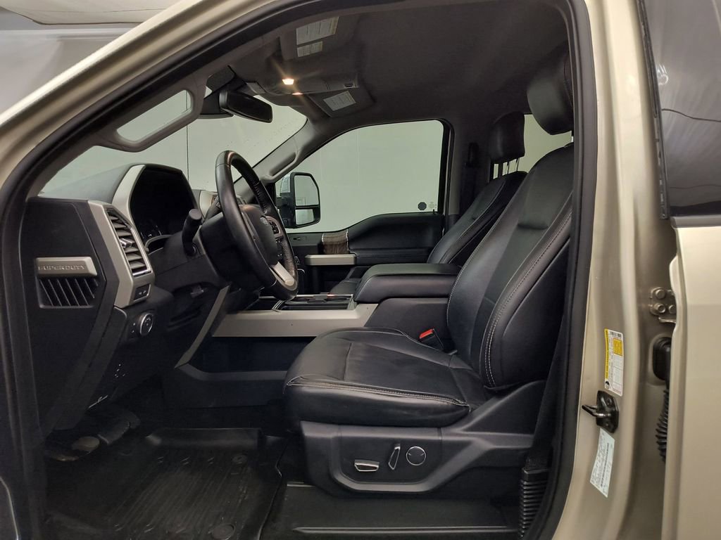 Used 2017 Ford F250 Lariat w/ Tow Technology Bundle image 5