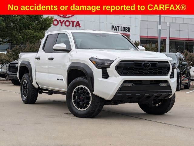 Used 2026 Toyota Tacoma TRD Off-Road AWD/4WD image 2