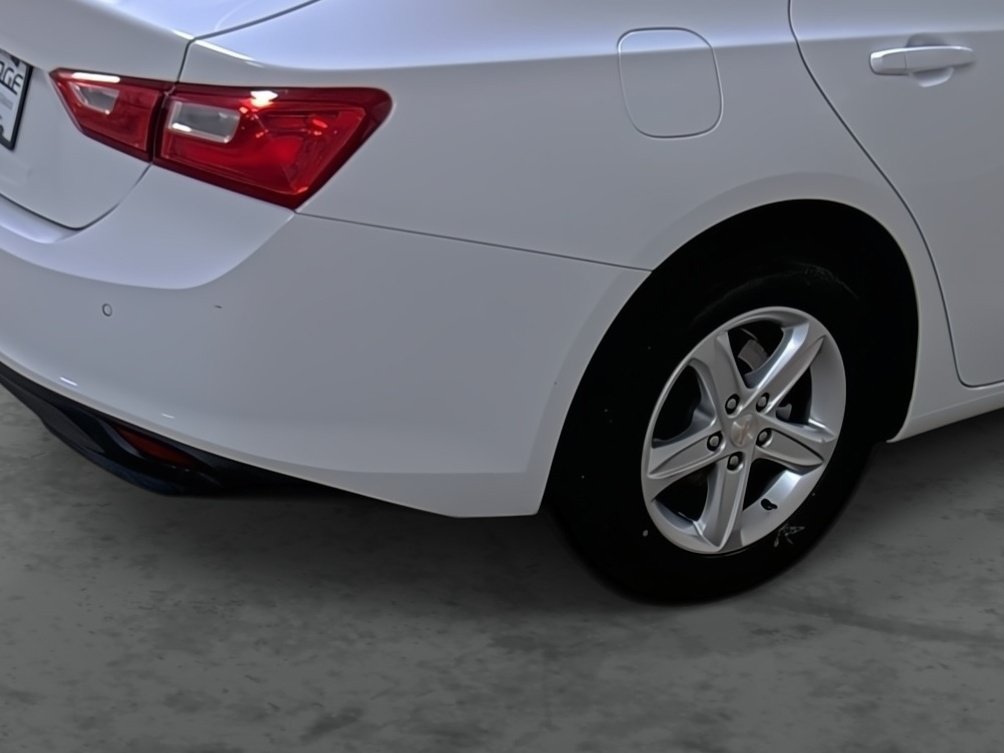 Used 2024 Chevrolet Malibu LS FWD image 12