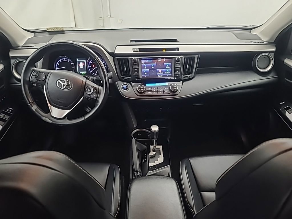 Used 2016 Toyota RAV4 Limited image 21