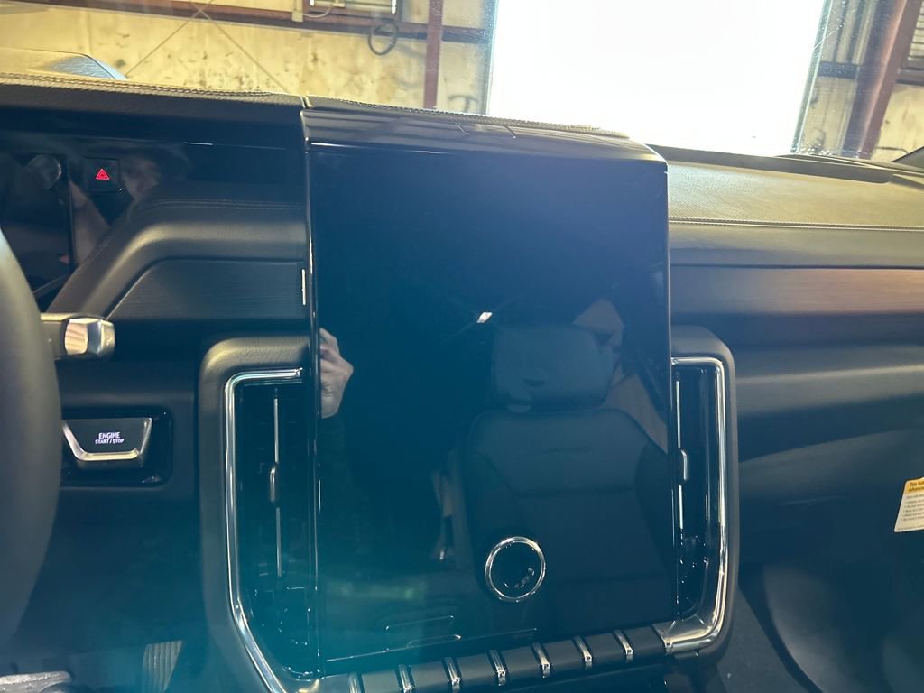 New 2026 GMC Yukon XL Denali image 17