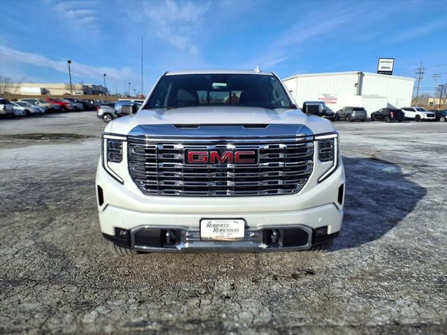 Used 2024 GMC Sierra 1500 Denali image 2