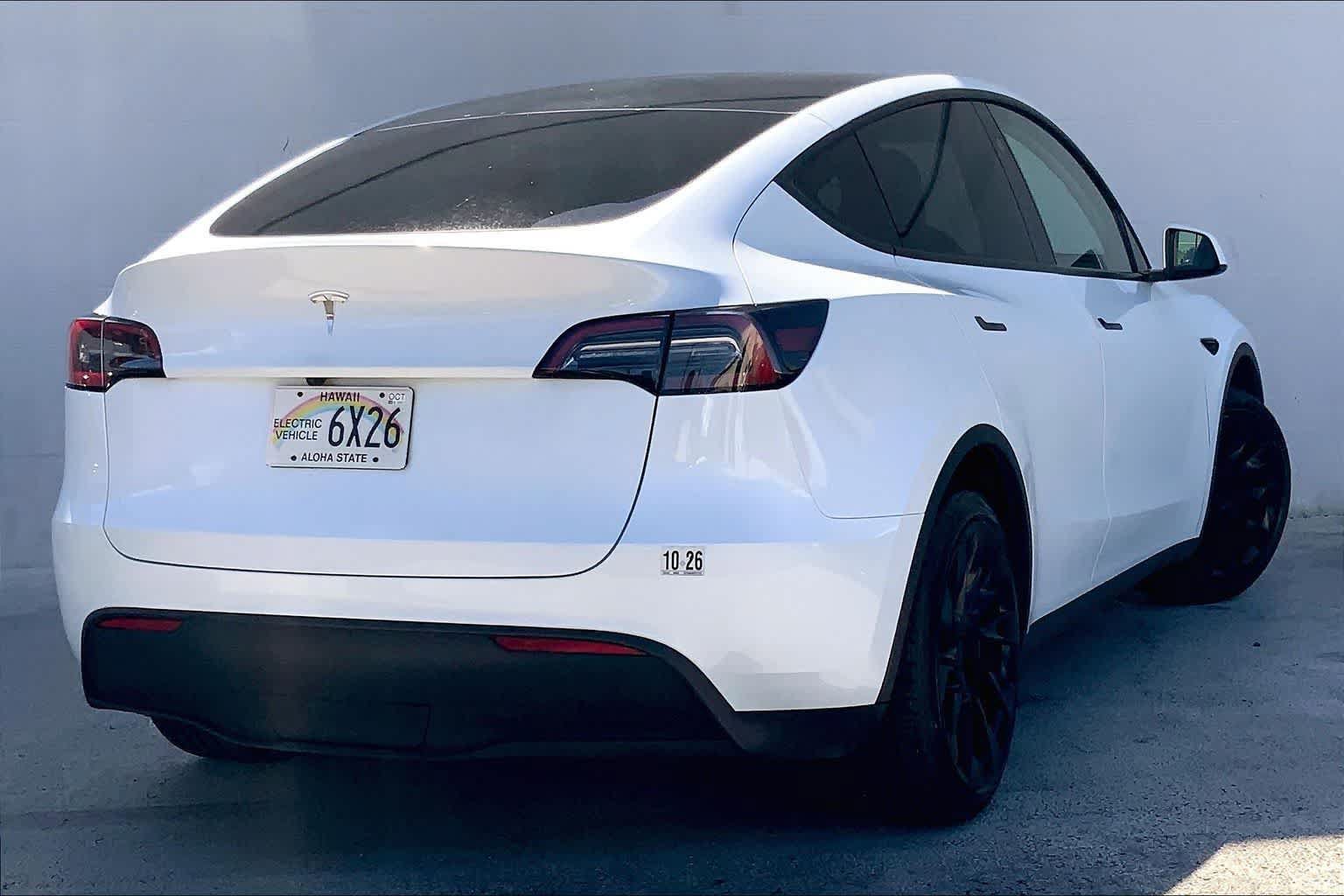 Used 2025 Tesla Model Y Long Range RWD image 22