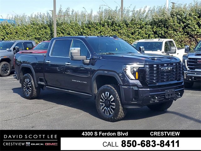 Certified 2025 GMC Sierra 2500 Denali Ultimate w/ Max Trailering Package image 1