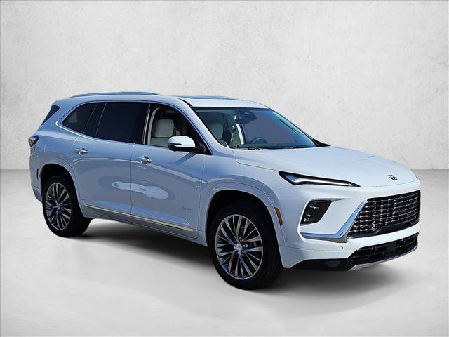 New 2026 Buick Enclave Avenir w/ Super Cruise Package FWD image 7