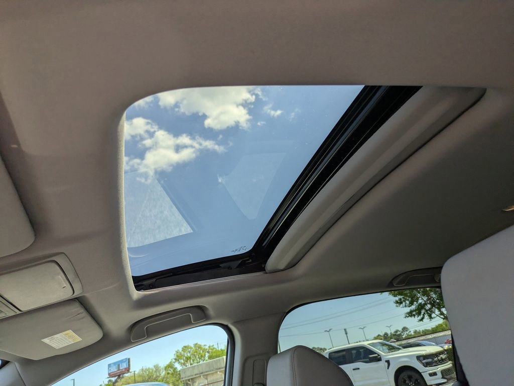 Used 2017 Honda CR-V EX-L image 18