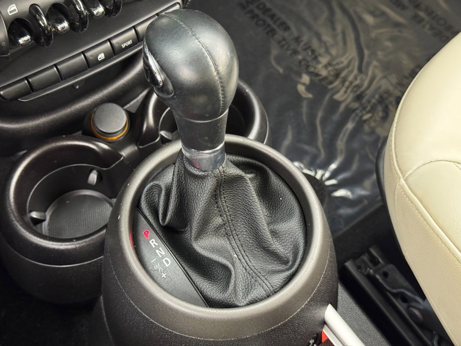 Used 2012 MINI Cooper Countryman image 26