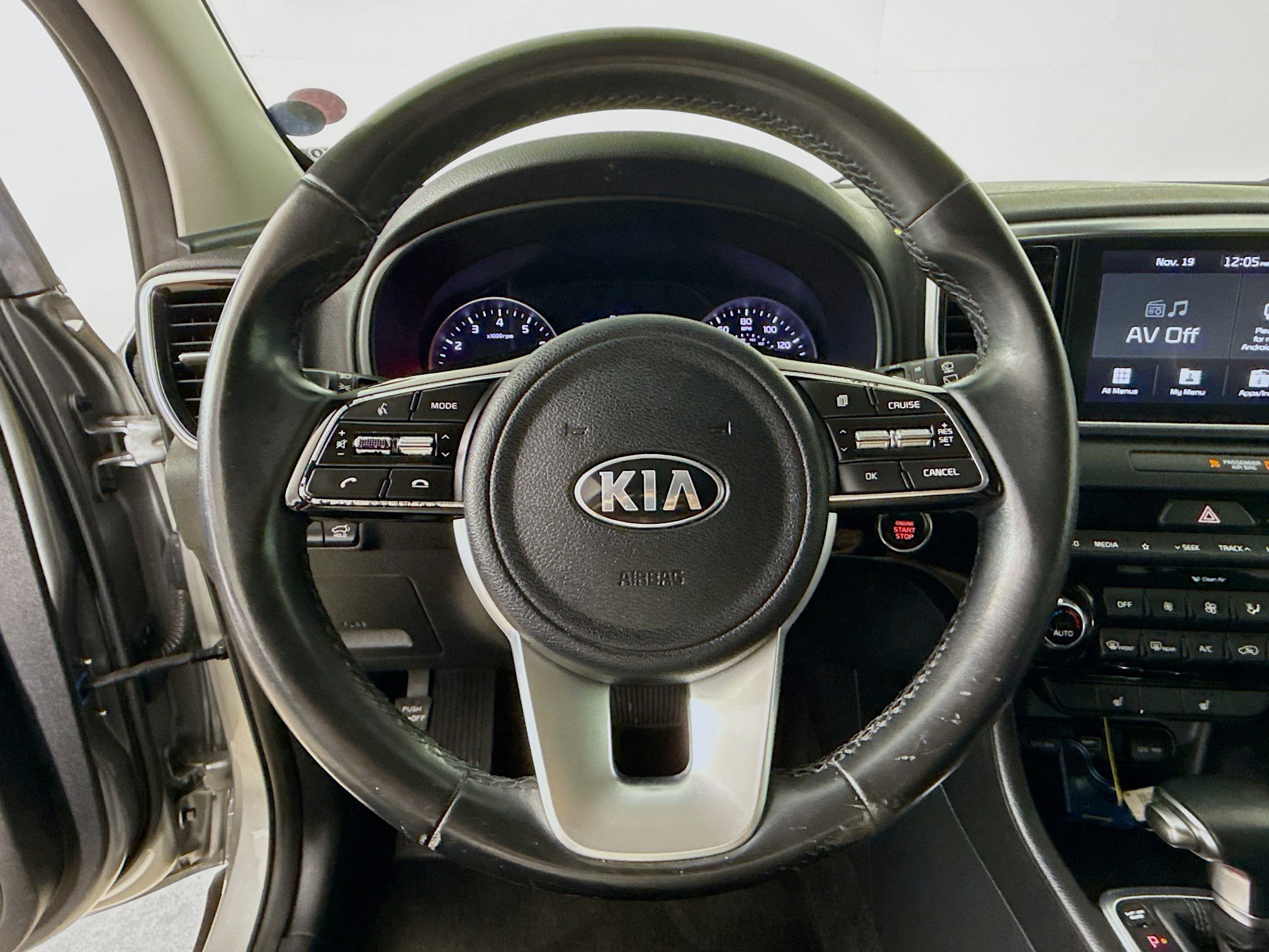 Used 2022 Kia Sportage EX image 11