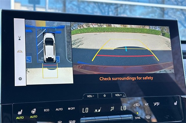 Used 2023 Subaru Solterra Limited image 24