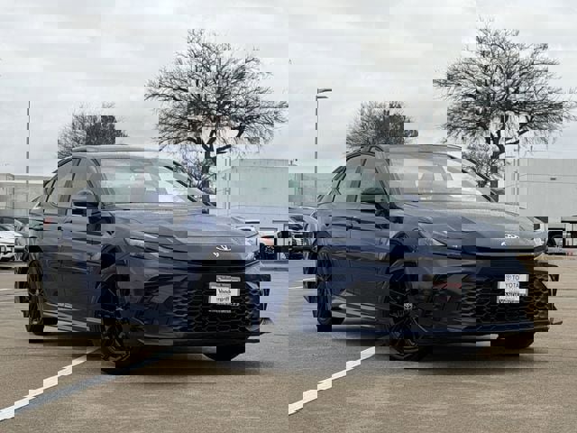 Certified 2025 Toyota Camry SE image 2