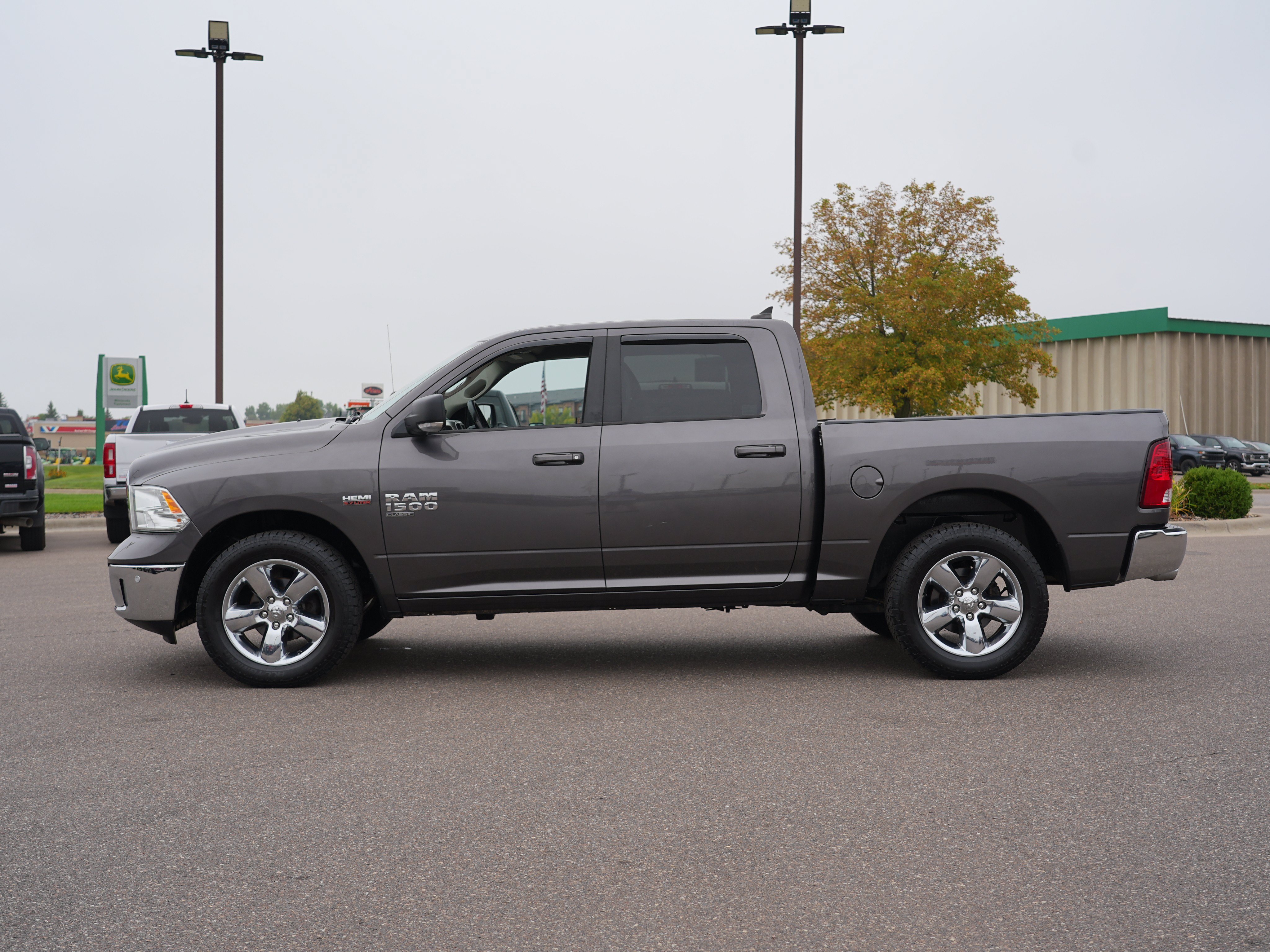 Used 2019 RAM 1500 Big Horn AWD/4WD image 6