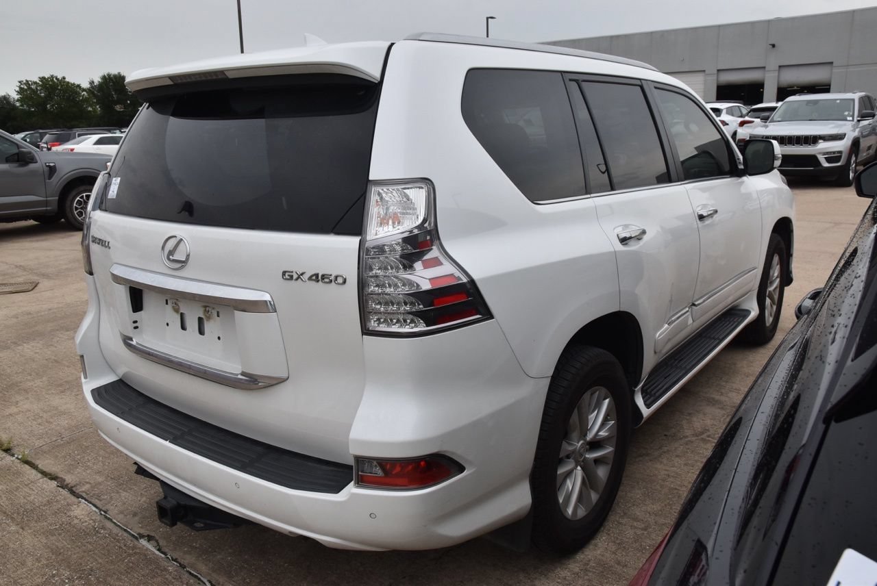 Used 2018 Lexus GX 460 Premium w/ Premium Package AWD/4WD image 6