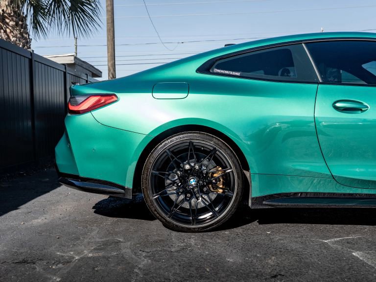 Used 2021 BMW M4 Coupe image 11